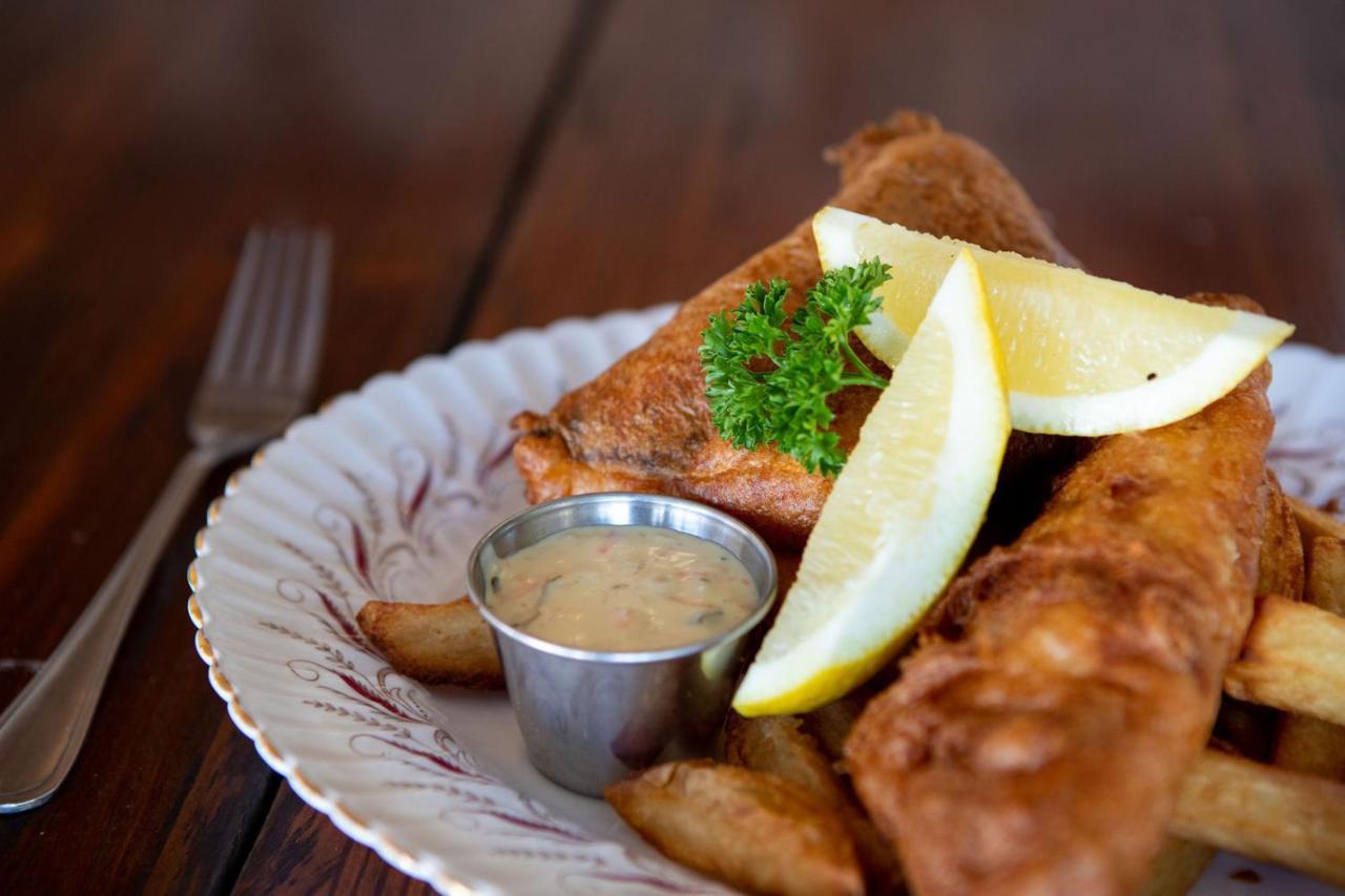 The Historic Pig And Whistle Inn Bathurst Esterno foto